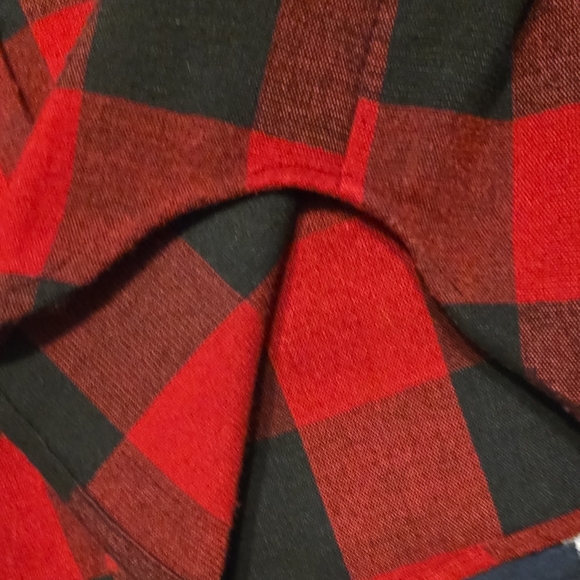 Buddy Basics Red and Black Checkered Men's Shirt - Picture 10 of 11